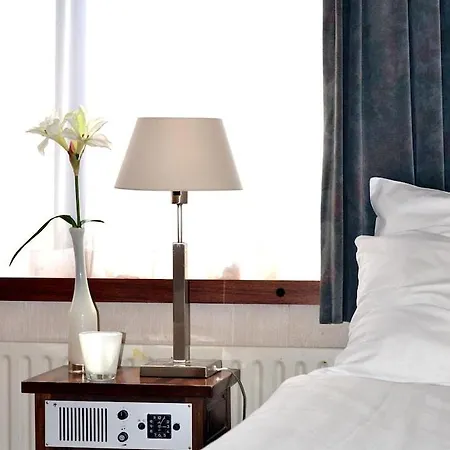 Отель Badhotel