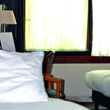 Badhotel 3* Нордвейк-ан-Зее